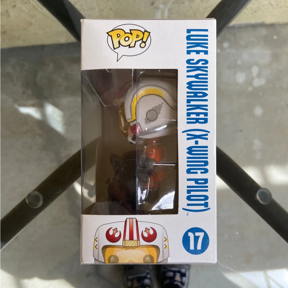 Funko Pop! Star Wars Luke Skywalker X-Wing Pilot Vinyl Bobble-Head Figure
